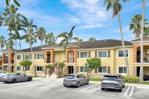 Condo in Homestead, Florida, 3 bedrooms  № 1862003 - photo 1