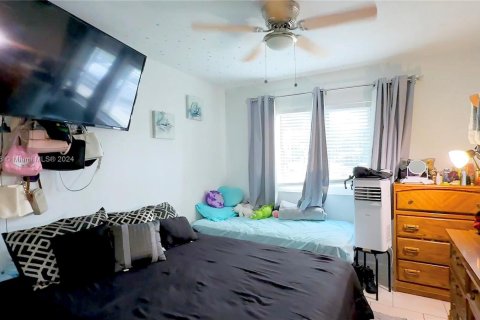Condo in Homestead, Florida, 3 bedrooms  № 1862003 - photo 16