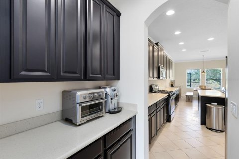 House in Winter Garden, Florida 4 bedrooms, 372.54 sq.m. № 1684569 - photo 17