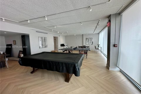 Copropriété à louer à North Miami Beach, Floride: 1 chambre, 97.83 m2 № 2384805 - photo 25