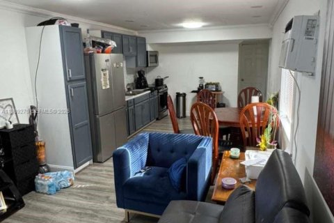 Apartamento en alquiler en Davie, Florida, 2 dormitorios, 63.55 m2 № 2051798 - foto 5