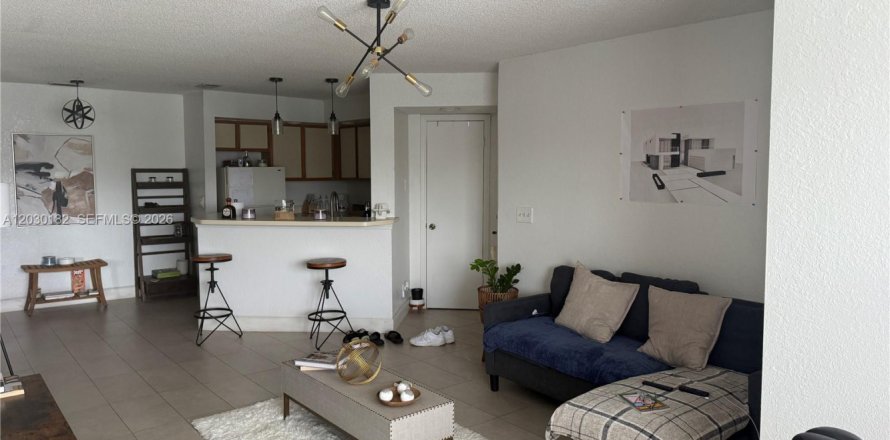 Condo in Margate, Florida, 1 bedroom  № 2087113