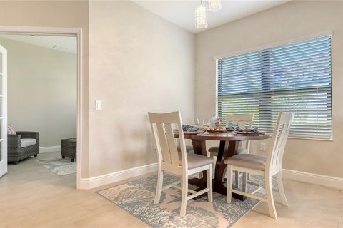 House in Englewood, Florida 3 bedrooms, 171.4 sq.m. № 1904723 - photo 17