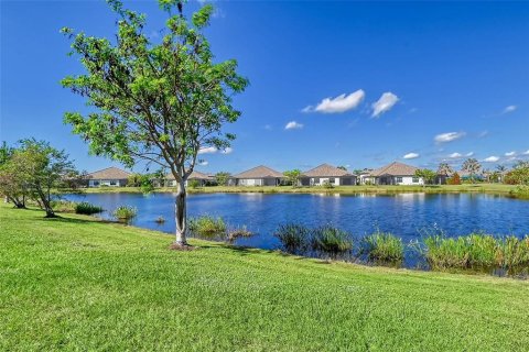 House in Englewood, Florida 3 bedrooms, 171.4 sq.m. № 1904723 - photo 8