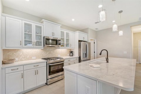 House in Englewood, Florida 3 bedrooms, 171.4 sq.m. № 1904723 - photo 6