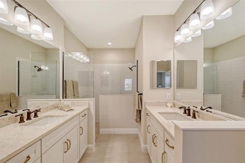 House in Englewood, Florida 3 bedrooms, 171.4 sq.m. № 1904723 - photo 25