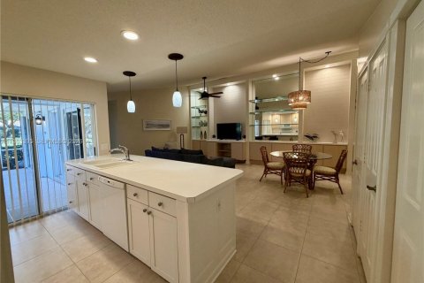 Touwnhouse à louer à Palm Beach Gardens, Floride: 2 chambres, 107.02 m2 № 2025294 - photo 5