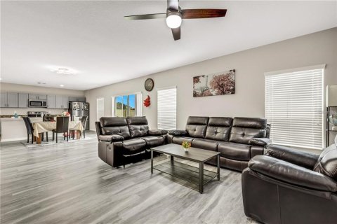 Villa ou maison à vendre à Lakeland, Floride: 5 chambres, 275.83 m2 № 1523218 - photo 5