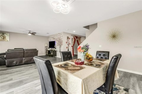 Villa ou maison à vendre à Lakeland, Floride: 5 chambres, 275.83 m2 № 1523218 - photo 16