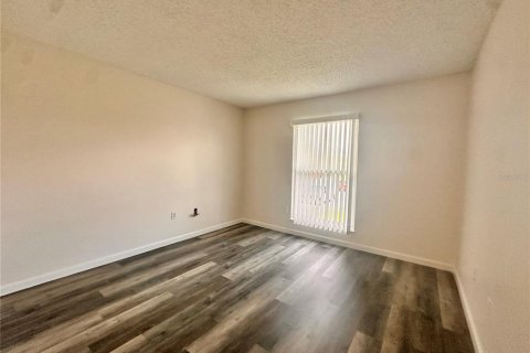 Condo in Orlando, Florida, 2 bedrooms  № 1910617 - photo 7