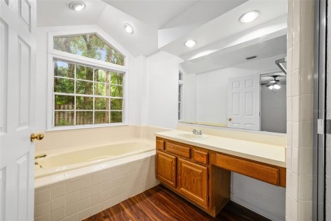 Villa ou maison à vendre à Gainesville, Floride: 3 chambres, 142.33 m2 № 1885496 - photo 21