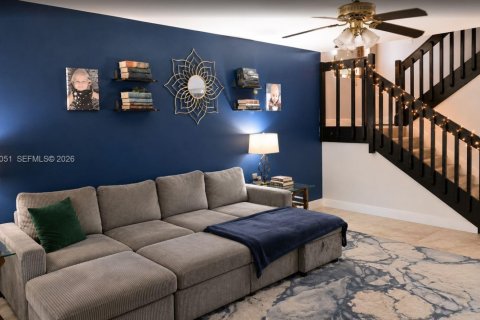 Townhouse in Davie, Florida 3 bedrooms, 153.66 sq.m. № 2339945
