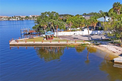 Terreno en venta en Port Richey, Florida № 1549229 - foto 16