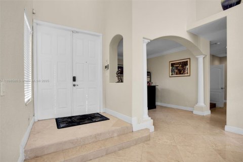 House in Miramar, Florida 5 bedrooms, 268.86 sq.m. № 1950046 - photo 7