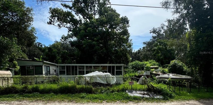 Land in Lakeland, Florida № 1906352