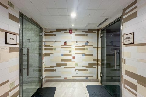 Copropriété à louer à Miami Beach, Floride: 1 chambre, 76.18 m2 № 1946764 - photo 14