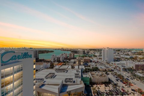 Copropriété à louer à Miami Beach, Floride: 1 chambre, 76.18 m2 № 1946764 - photo 10