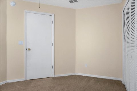 House in Davenport, Florida 3 bedrooms, 139.54 sq.m. № 1906061 - photo 8