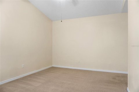 House in Davenport, Florida 3 bedrooms, 139.54 sq.m. № 1906061 - photo 12