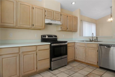 House in Davenport, Florida 3 bedrooms, 139.54 sq.m. № 1906061 - photo 5