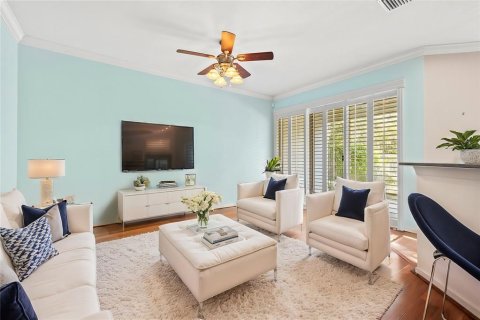 Adosado en venta en Tampa, Florida, 3 dormitorios, 166.48 m2 № 1513024 - foto 4