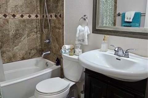 Condo in Kissimmee, Florida, 3 bedrooms  № 1784839 - photo 10
