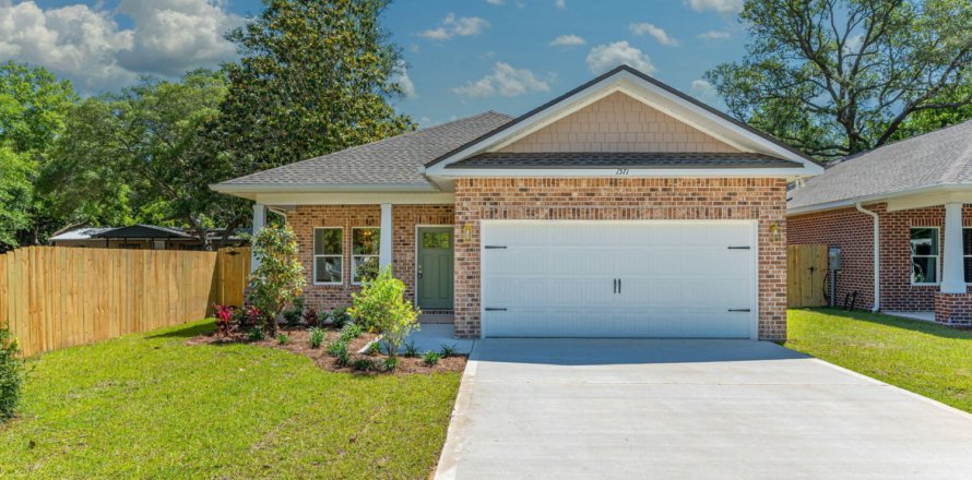 House in Niceville, Florida 4 bedrooms, 205.5 sq.m. № 559935