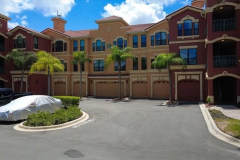 Copropriété à vendre à Clearwater, Floride: 2 chambres, 121.61 m2 № 2313339 - photo 2
