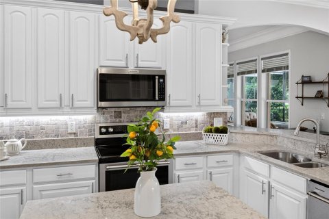 Casa en venta en Palm Coast, Florida, 4 dormitorios, 248.42 m2 № 2318616 - foto 4