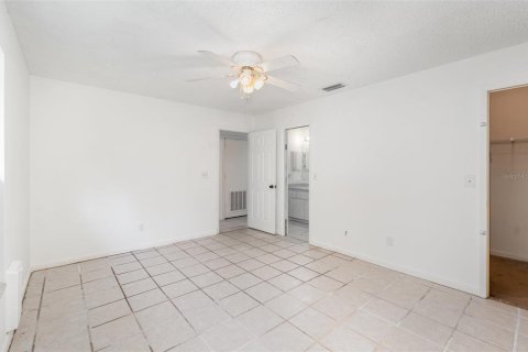Casa en venta en Leesburg, Florida, 4 dormitorios, 98.2 m2 № 1826865 - foto 7