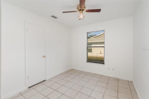 Casa en venta en Leesburg, Florida, 4 dormitorios, 98.2 m2 № 1826865 - foto 8