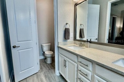 Touwnhouse à vendre à Sarasota, Floride: 2 chambres, 117.71 m2 № 2222755 - photo 23