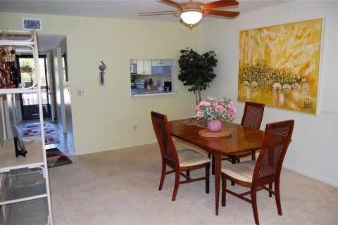 Condo in Sarasota, Florida, 2 bedrooms № 2379151 - photo 13
