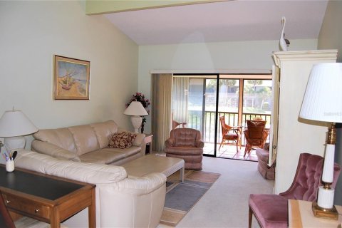 Condo in Sarasota, Florida, 2 bedrooms № 2379151 - photo 12