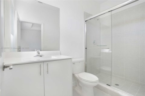 Adosado en alquiler en Homestead, Florida, 3 dormitorios, 137.77 m2 № 1943340 - foto 9