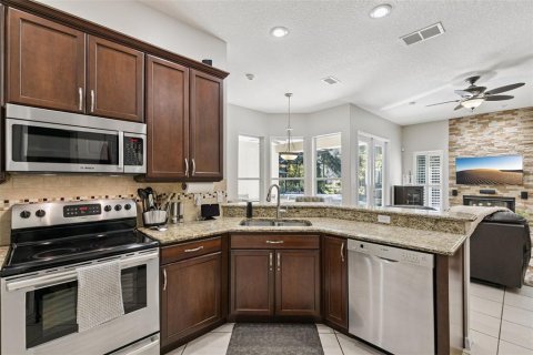 Villa ou maison à vendre à Oviedo, Floride: 4 chambres, 193.14 m2 № 2430721 - photo 20