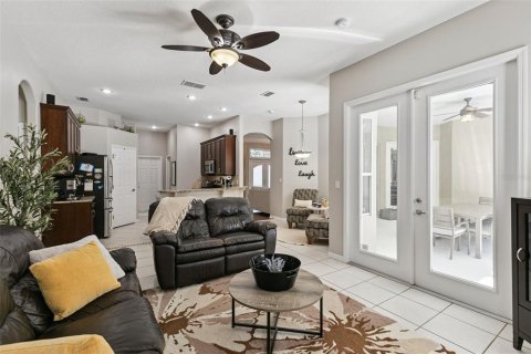 Villa ou maison à vendre à Oviedo, Floride: 4 chambres, 193.14 m2 № 2430721 - photo 23