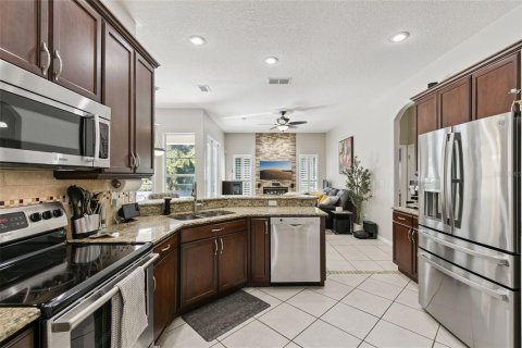 Villa ou maison à vendre à Oviedo, Floride: 4 chambres, 193.14 m2 № 2430721 - photo 18