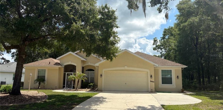 Villa ou maison à Dunnellon, Floride 4 chambres, 210.98 m2 № 1806953