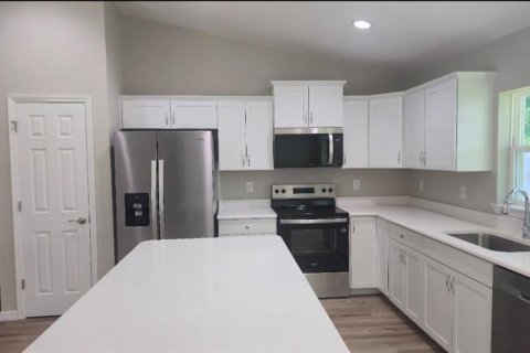 Casa en venta en Ocala, Florida, 3 dormitorios, 130.06 m2 № 1855967 - foto 3