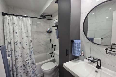 Copropriété à vendre à Lauderdale Lakes, Floride: 1 chambre, 69.49 m2 № 2182235 - photo 15