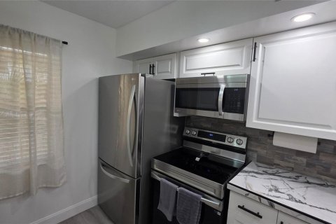 Copropriété à vendre à Lauderdale Lakes, Floride: 1 chambre, 69.49 m2 № 2182235 - photo 9