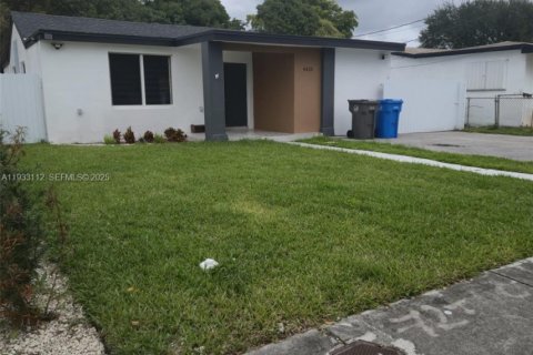 Casa en alquiler en West Park, Florida, 3 dormitorios, 133.97 m2 № 1991874 - foto 20