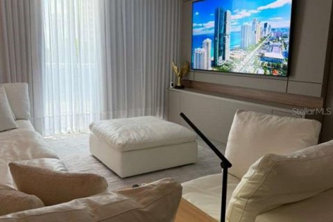 Condo in Miami, Florida, 2 bedrooms № 2234929 - photo 16