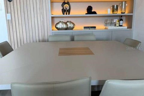 Condo in Miami, Florida, 2 bedrooms № 2234929 - photo 20