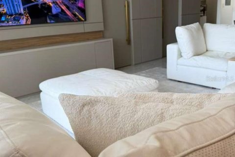 Condo in Miami, Florida, 2 bedrooms № 2234929 - photo 26