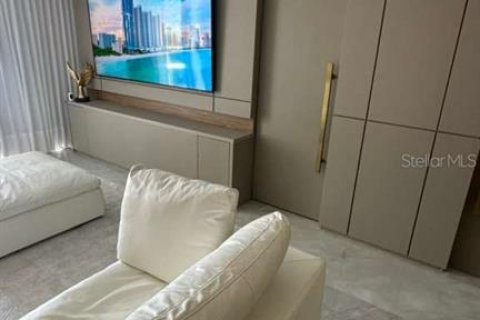 Condo in Miami, Florida, 2 bedrooms № 2234929 - photo 28