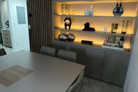 Condo in Miami, Florida, 2 bedrooms № 2234929 - photo 30
