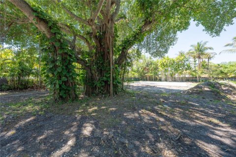 Купить виллу или дом в Майами, Флорида 9 спален, № 2051870 - фото 27