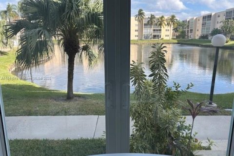 Condominio en venta en Dania Beach, Florida, 2 dormitorios № 1841231 - foto 2